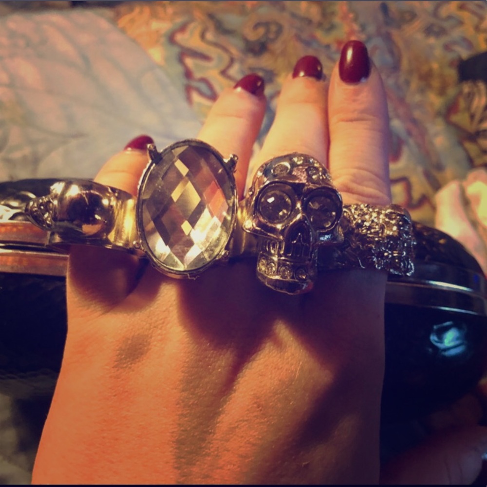 Evening black clutch